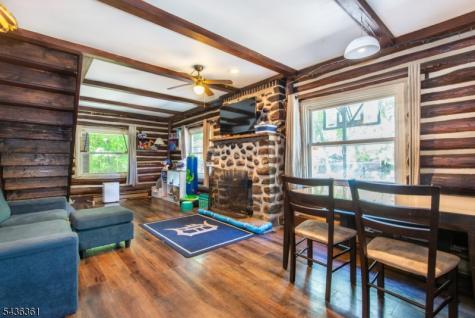 51 Poplar Grove Terrace West Milford NJ 07480