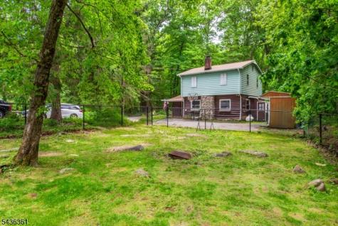 51 Poplar Grove Terrace West Milford NJ 07480