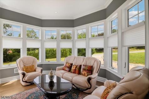 2 Brighton Court Livingston NJ 07039