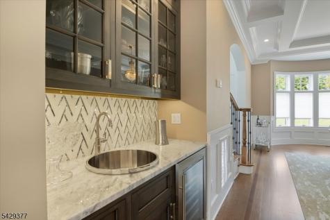 2 Brighton Court Livingston NJ 07039