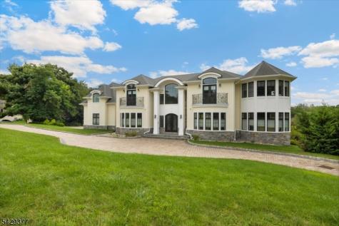 2 Brighton Court Livingston NJ 07039
