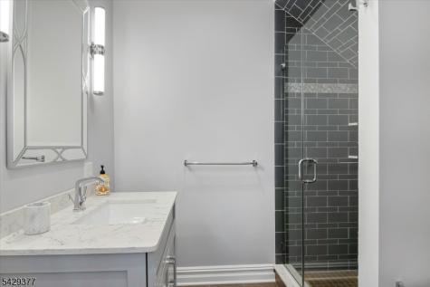 2 Brighton Court Livingston NJ 07039