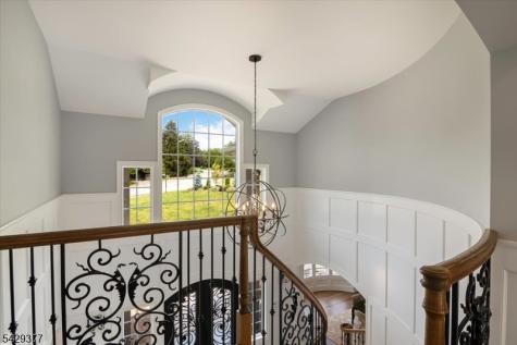 2 Brighton Court Livingston NJ 07039