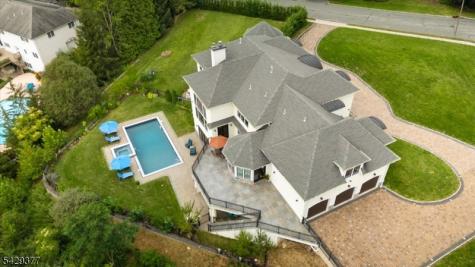 2 Brighton Court Livingston NJ 07039