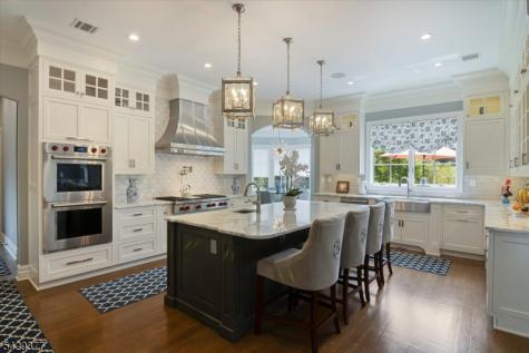 2 Brighton Court Livingston NJ 07039