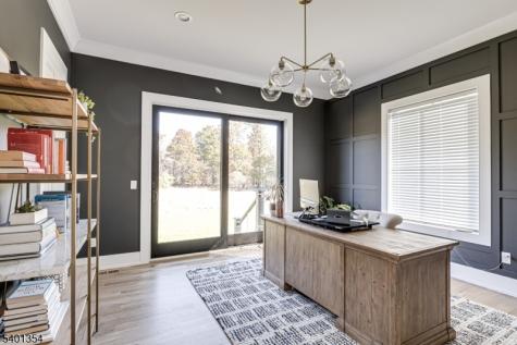 4 Harlow Pointe Cove Green Brook NJ 08812