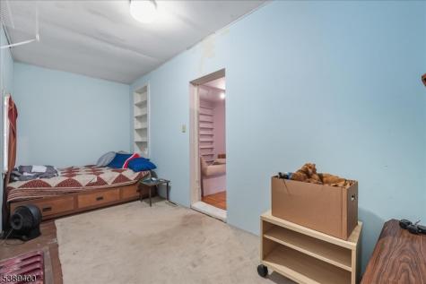 225 Irvington Avenue Franklin NJ 08873