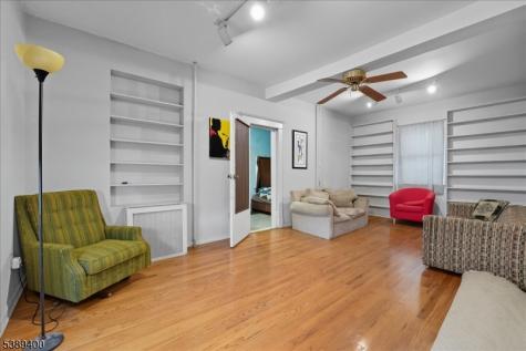 225 Irvington Avenue Franklin NJ 08873