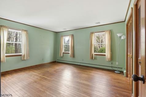 115 Upper Sunset Drive Washington NJ 07853
