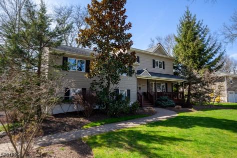 24 Broadlawn Drive Livingston NJ 07039