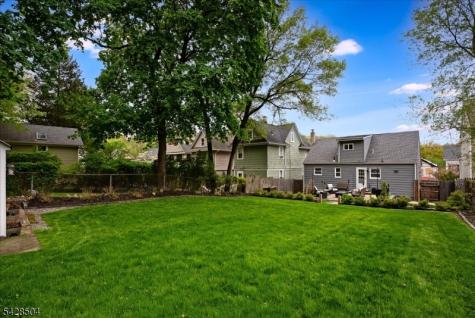 54 Phoenix Avenue Morristown NJ 07960