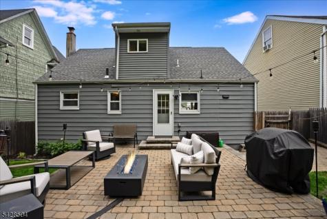 54 Phoenix Avenue Morristown NJ 07960