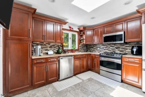 153 Mt Vernon Street Ridgefield Park Village NJ 07660