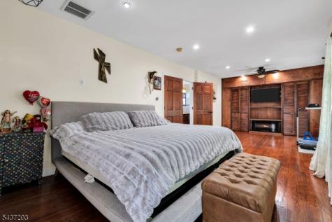 153 Mt Vernon Street Ridgefield Park Village NJ 07660
