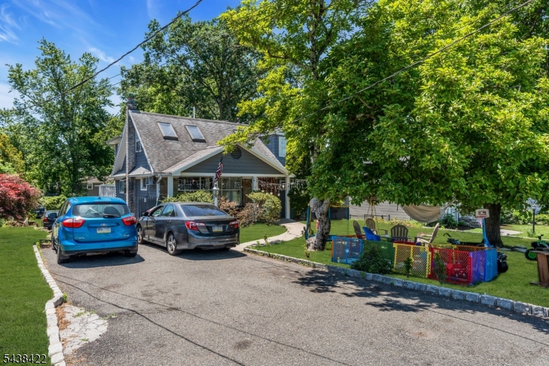 244 Westville Avenue West Caldwell NJ 07006