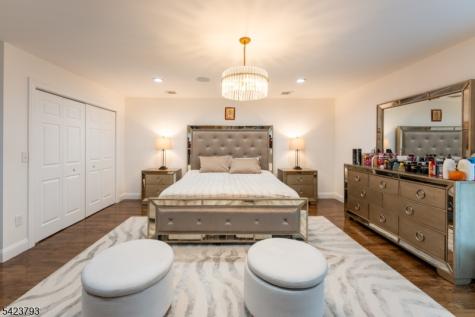 144 Silleck Street Clifton NJ 07013