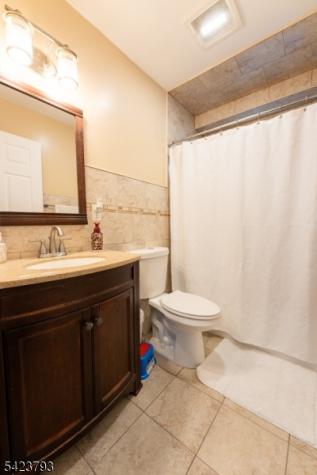 144 Silleck Street Clifton NJ 07013