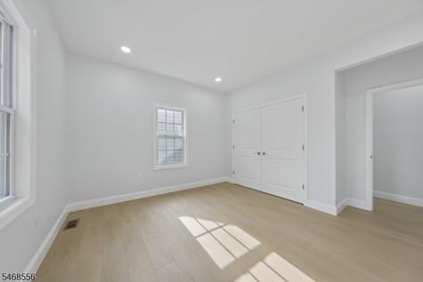 250 Milltown Road Springfield NJ 07081