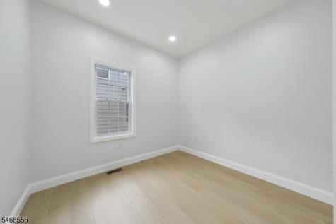 250 Milltown Road Springfield NJ 07081