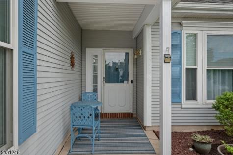 11 Strawberry Hill Road Branchburg NJ 08876