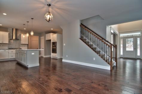 10 Holcombe Grove Road West Amwell NJ 08530