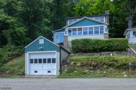 114 Lakeside Drive Liberty NJ 07823