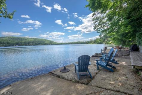 114 Lakeside Drive Liberty NJ 07823