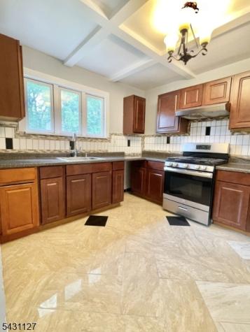 544 Mountain Avenue North Plainfield NJ 07062