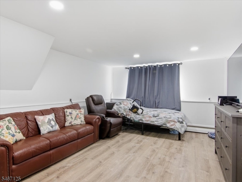 15 Adelphi Court Edison NJ 08837