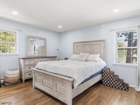 15 Adelphi Court Edison NJ 08837
