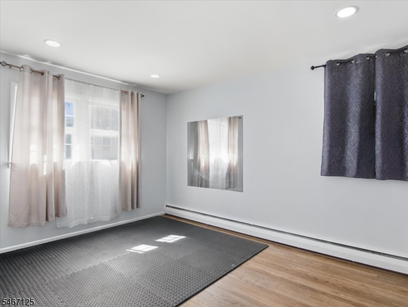 15 Adelphi Court Edison NJ 08837