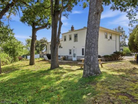 15 Adelphi Court Edison NJ 08837
