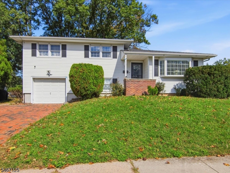 15 Adelphi Court Edison NJ 08837
