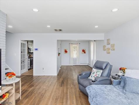 15 Adelphi Court Edison NJ 08837