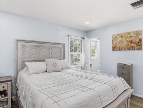 15 Adelphi Court Edison NJ 08837