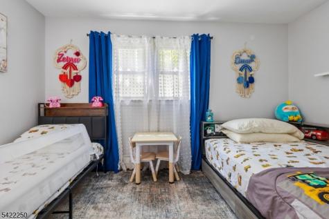 41 Pinetree Drive Sayreville NJ 08859