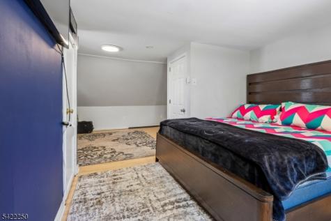 41 Pinetree Drive Sayreville NJ 08859