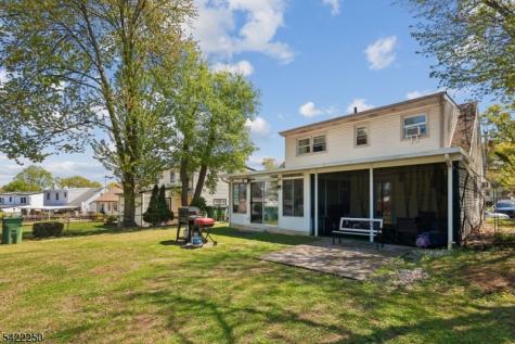 41 Pinetree Drive Sayreville NJ 08859