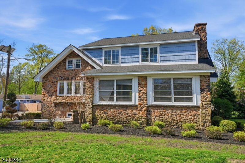 905 N Washington Avenue Green Brook NJ 08812