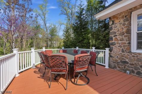 905 N Washington Avenue Green Brook NJ 08812