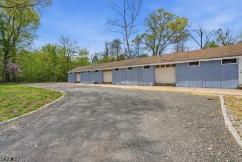 905 N Washington Avenue Green Brook NJ 08812