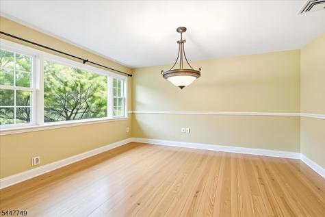 17 Edgewood Avenue N West Orange NJ 07052