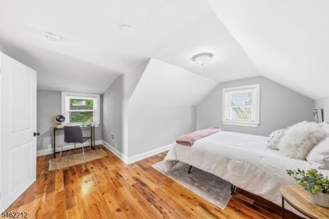 18 Lorelei Road West Orange NJ 07052