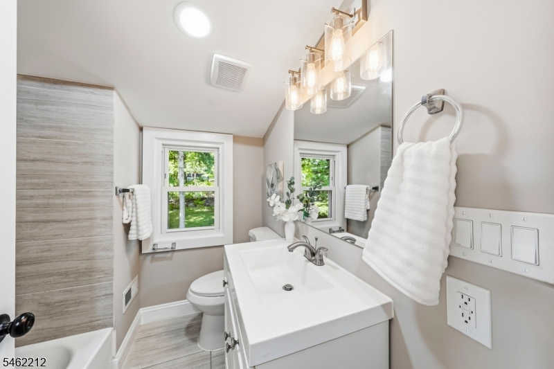 18 Lorelei Road West Orange NJ 07052