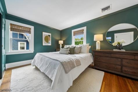 20 Euclid Place Montclair NJ 07042