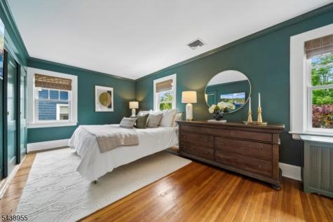 20 Euclid Place Montclair NJ 07042