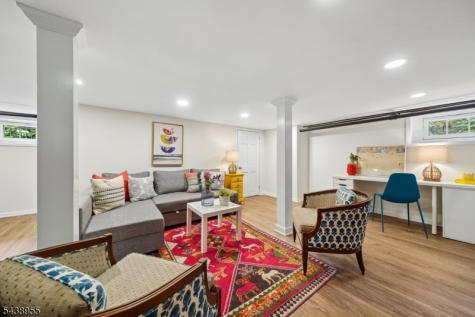 20 Euclid Place Montclair NJ 07042