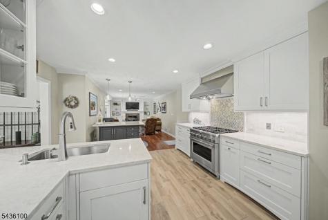 13 Mabro Drive Denville NJ 07834