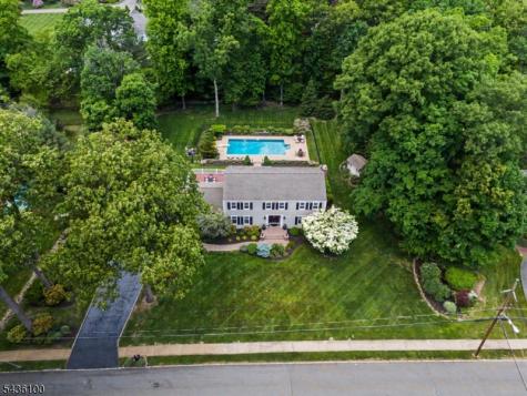 13 Mabro Drive Denville NJ 07834