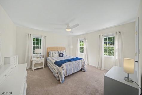 13 Mabro Drive Denville NJ 07834